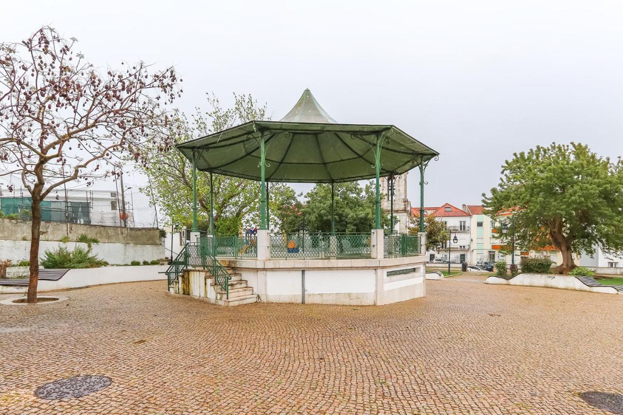 Vita Portucale ! Cacilhas River View Almada Dış mekan fotoğraf